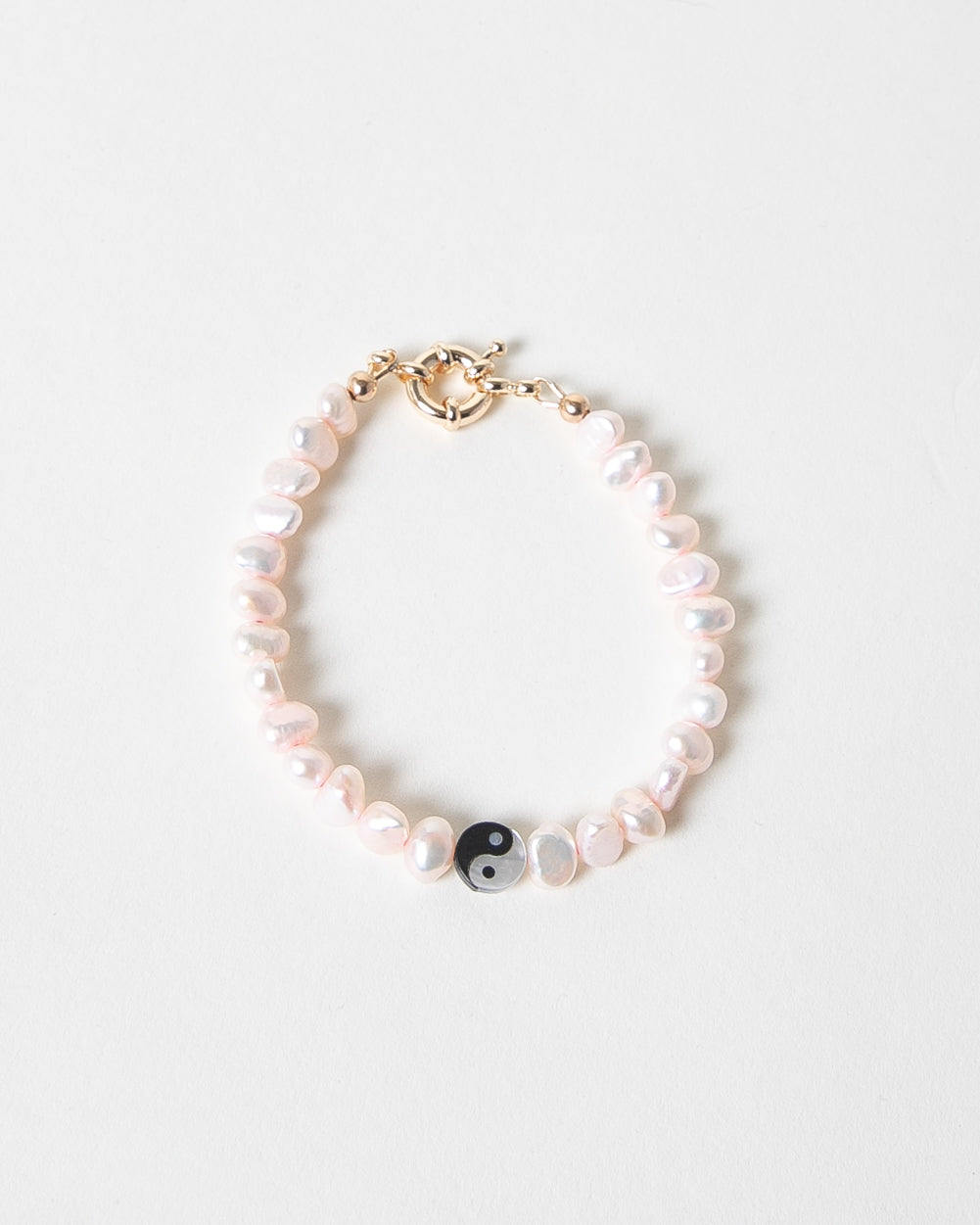 YIN YANG Mother of Pearl Charm Bracelet with Pink Freshwater Pearls